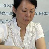 謝云